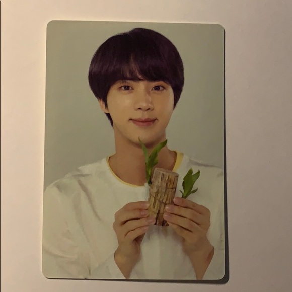 Jin (5/8) Love Yourself Tour mini photo card - Picture 1 of 2
